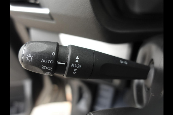 Opel Vivaro 145pk L3H1 Edition Automaat Airco Dubbele cabine Trekhaak Navigatie