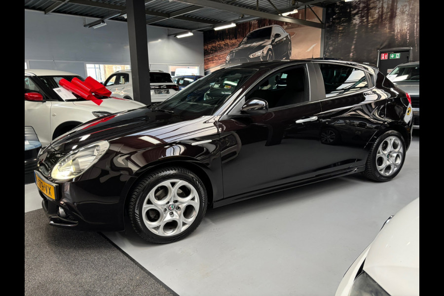 Alfa Romeo Giulietta 1.4 Turbo MultiAir Business Super / Navigatie