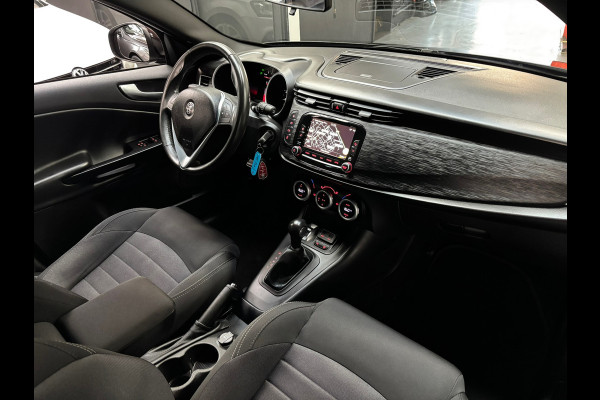 Alfa Romeo Giulietta 1.4 Turbo MultiAir Business Super / Navigatie