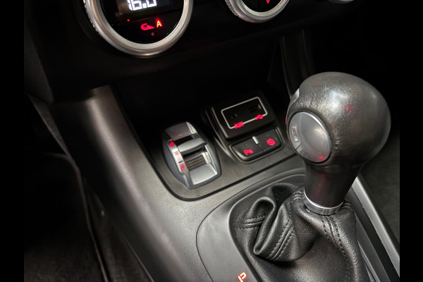 Alfa Romeo Giulietta 1.4 Turbo MultiAir Business Super / Navigatie