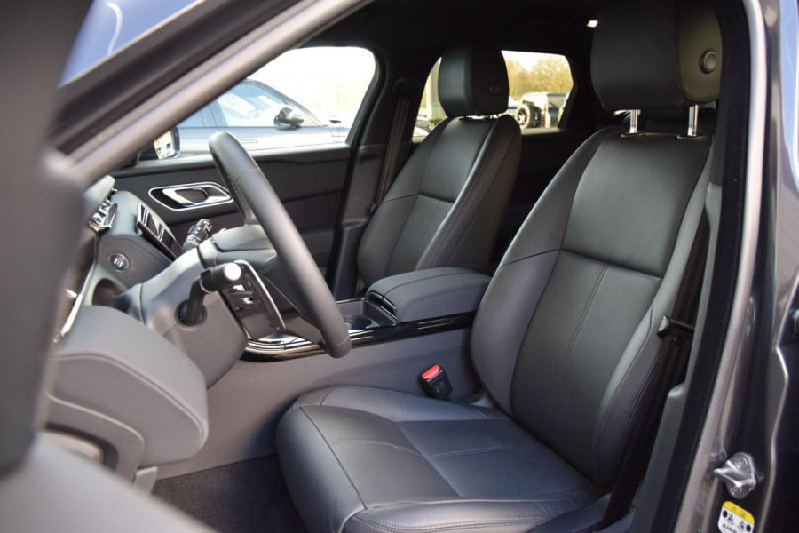 Land Rover Range Rover Velar P400e AWD Dynamic SE PHEV