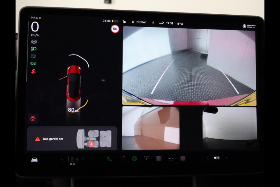 Tesla Model 3 Black Sport Pack RWD Plus 60 kWh 238 PK! | Navigatie | Panoramadak | Camera |