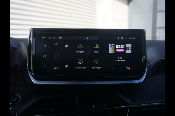 Peugeot e-2008 EV GT 54 kWh Keyless entry
