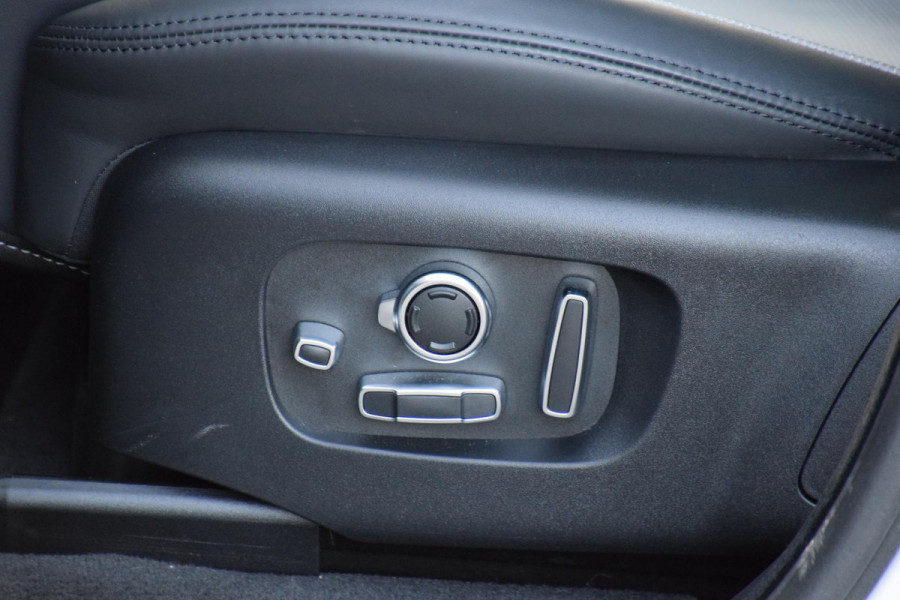 Land Rover Range Rover Velar P400e AWD Dynamic HSE PHEV