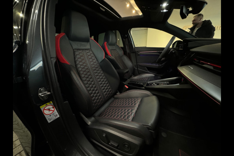 Audi RS3 Sportback 2.5 TFSI quattro Pano|HuD|B&O|Keyless|VOL