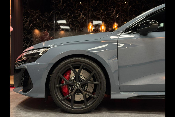 Audi A3 Sportback 2.5 TFSI RS 3 quattro