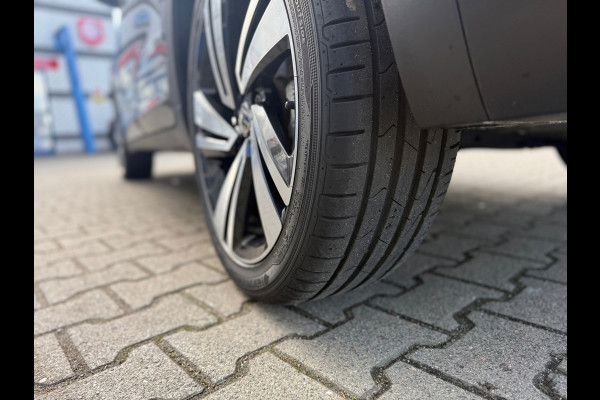 Volkswagen T-Cross 1.0 TSI R-Line Automaat (BOVAG/RIJKLAARPRIJS)