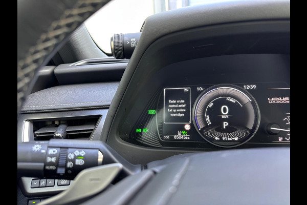 Lexus UX 300e Business 54 kWh | SOH: nnb | LED | Adaptive CC | Camera |