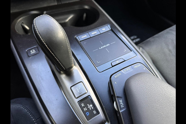 Lexus UX 300e Business 54 kWh | SOH: nnb | LED | Adaptive CC | Camera |