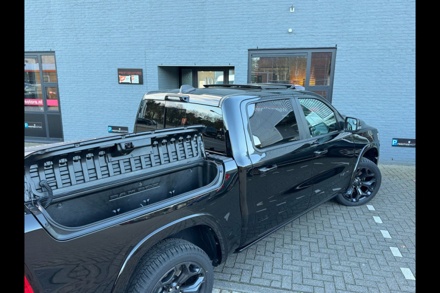 Dodge Ram 1500 Limited Night 5.7L V8 4x4 |Split tailgate|digitalmirror|RAMBOX|HUD