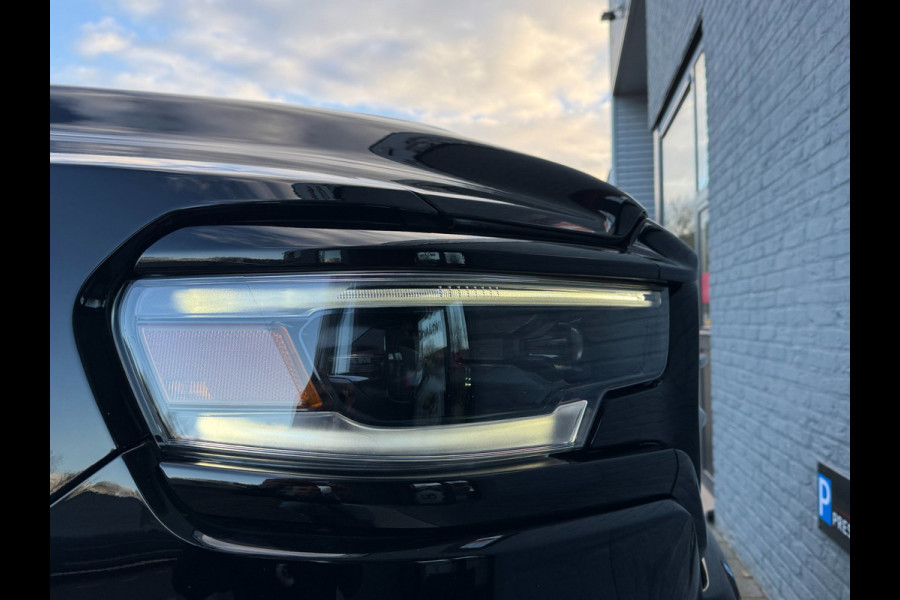 Dodge Ram 1500 Limited Night 5.7L V8 4x4 |Split tailgate|digitalmirror|RAMBOX|HUD