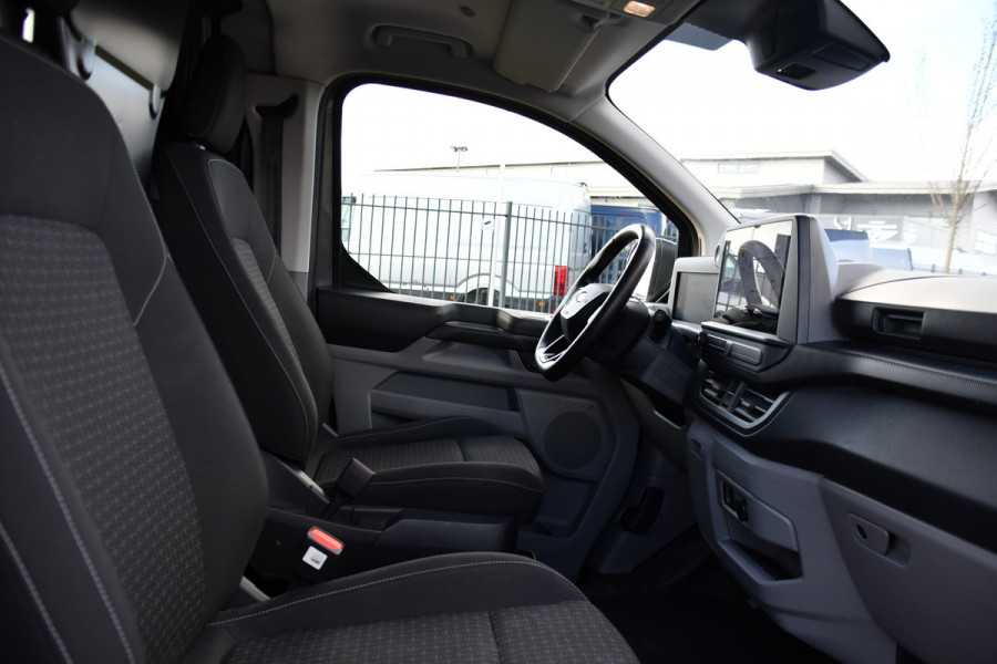 Ford Transit Custom 300 2.0 TDCI L2H1 PB Edition Adaptieve Cruise, Virtual, Carplay, Camera, 170pk, Automaat, LED, NAVI, Sensoren, Uniek!