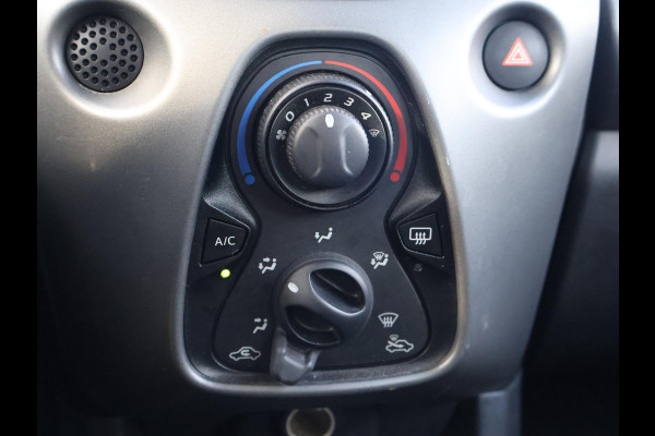 Toyota Aygo 1.0 VVT-i AUTOMAAT + AIRCO | BLUETOOTH