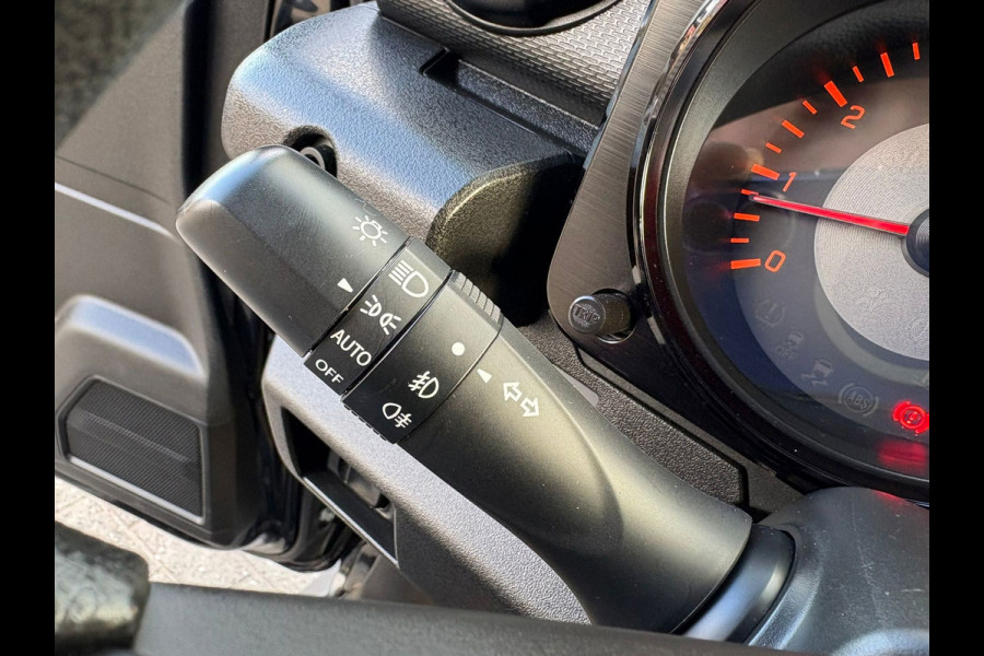 Suzuki Jimny 1.5 Professional 4x4 BLACK ! Garantie