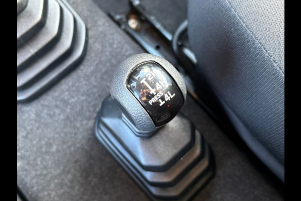 Suzuki Jimny 1.5 Professional 4x4 BLACK ! Garantie