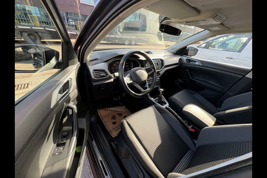 Volkswagen T-Cross 1.5 TSI 150PK AUTOMAAT NIEUW-GARANTIE