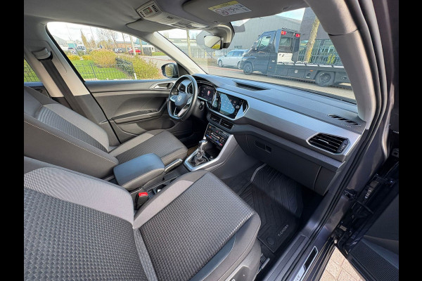 Volkswagen T-Cross 1.5 TSI 150PK AUTOMAAT NIEUW-GARANTIE