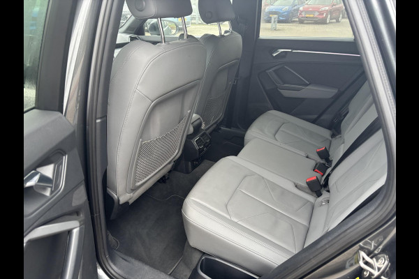 Audi Q3 45 TFSI e S edition | Bellen voor bezichtiging | S-Line | Sportstoelen | Leder | Stoelverwarming |  Achteruitrijcamera 360 | SCI |