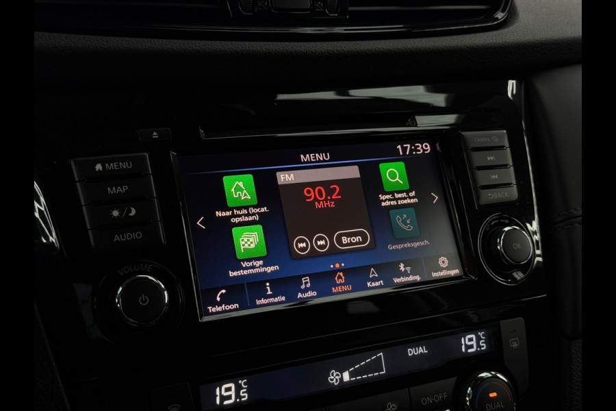 Nissan X-Trail 1.3 DIG-T Tekna Panorama Camera