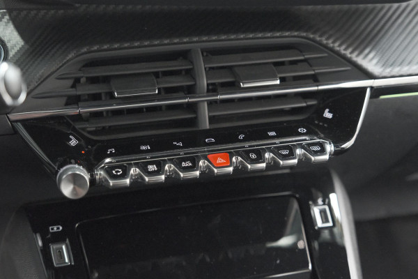 Peugeot 208 PureTech 130 EAT8 GT-Line | Camera | Adaptieve Cruise Control | Stoelverwarming | Navigatie