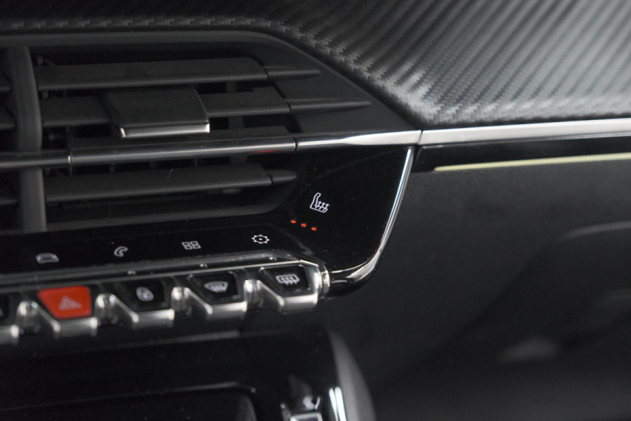 Peugeot 208 PureTech 130 EAT8 GT-Line | Camera | Adaptieve Cruise Control | Stoelverwarming | Navigatie