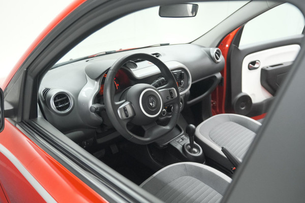 Renault Twingo 1.0 SCe Limited | Automaat | Parkeersensoren | Allseason Banden | Bluetooth Radio