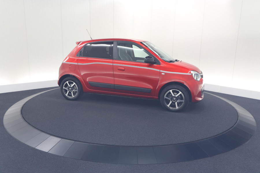 Renault Twingo 1.0 SCe Limited | Automaat | Parkeersensoren | Allseason Banden | Bluetooth Radio