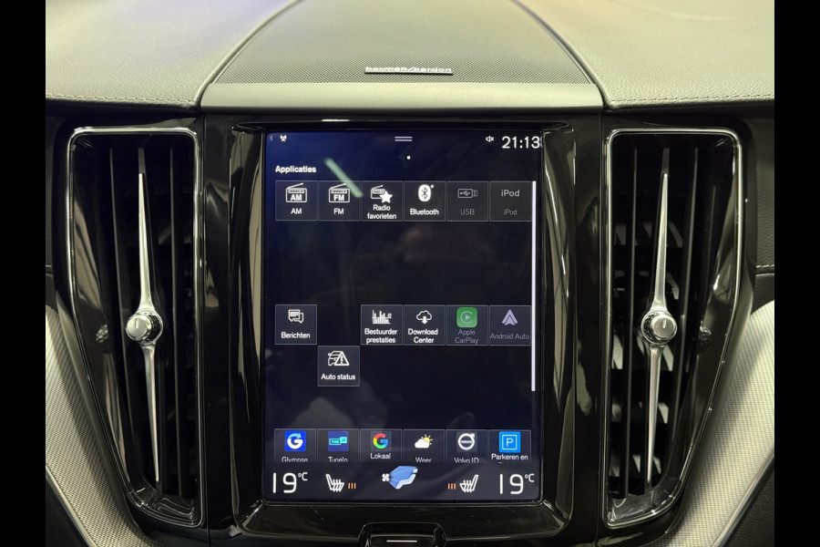 Volvo XC60 2.0 T5 Inscription Trekhaak Pano Navi Harman/Kardon Camera Carplay Hud Memory Leder