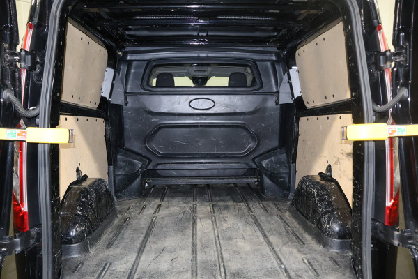 Ford Transit Custom 2.0 TDCI 185pk L2 H1 Sport DC Automaat