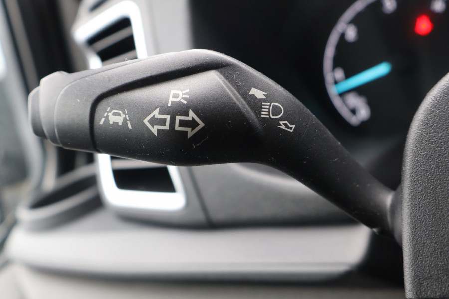 Ford Transit Custom 2.0 TDCI 185pk L2 H1 Sport DC Automaat