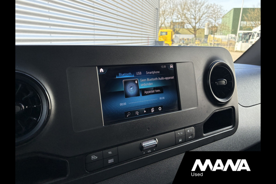 Mercedes-Benz Sprinter 315CDI 150PK L2H2 RWD Automaat LED Camera Cruise Trekhaak