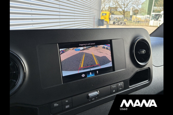 Mercedes-Benz Sprinter 315CDI 150PK L2H2 RWD Automaat LED Camera Cruise Trekhaak