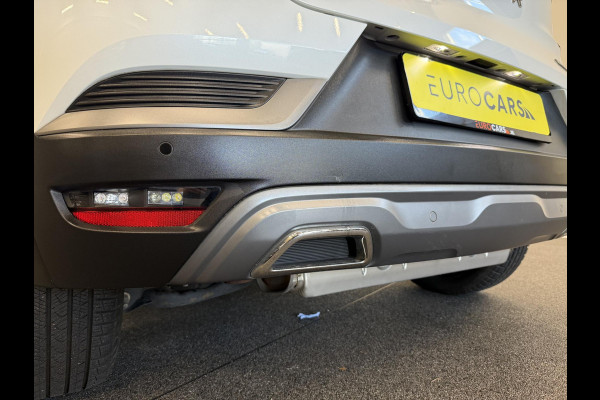 Renault Captur 1.6 E-Tech Plug-in Hybrid 160 R.S. Line Airco ECC Navi Carplay PDC VA + Camera Cruise Control Full LED