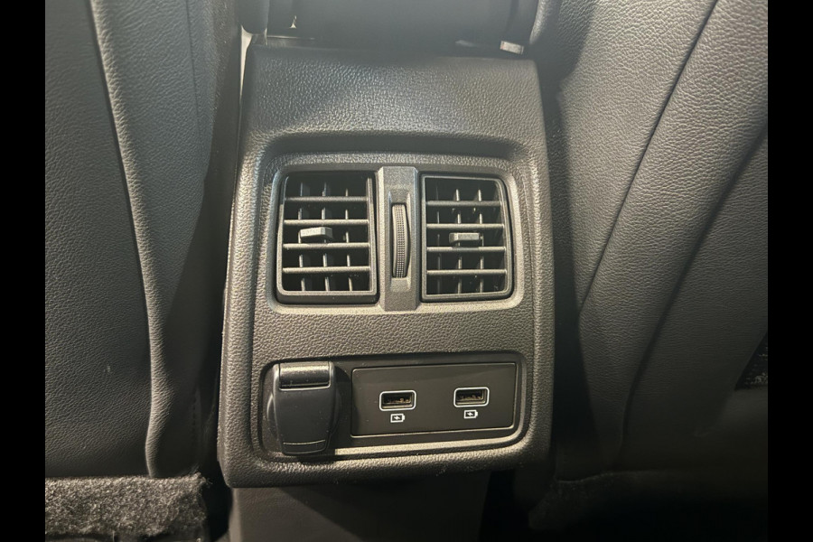 Renault Captur 1.6 E-Tech Plug-in Hybrid 160 R.S. Line Airco ECC Navi Carplay PDC VA + Camera Cruise Control Full LED