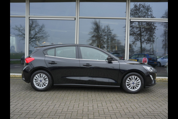 Ford Focus 1.0 EcoBoost Titanium Business | Keyless | Apple Carplay/Android Auto | Trekhaak |