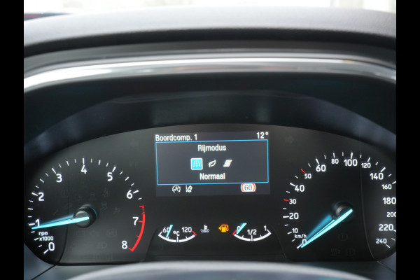 Ford Focus 1.0 EcoBoost Titanium Business | Keyless | Apple Carplay/Android Auto | Trekhaak |