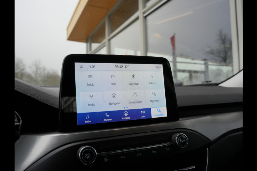 Ford Focus 1.0 EcoBoost Titanium Business | Keyless | Apple Carplay/Android Auto | Trekhaak |