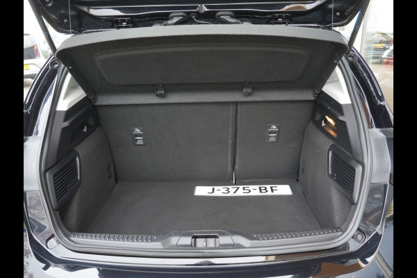 Ford Focus 1.0 EcoBoost Titanium Business | Keyless | Apple Carplay/Android Auto | Trekhaak |