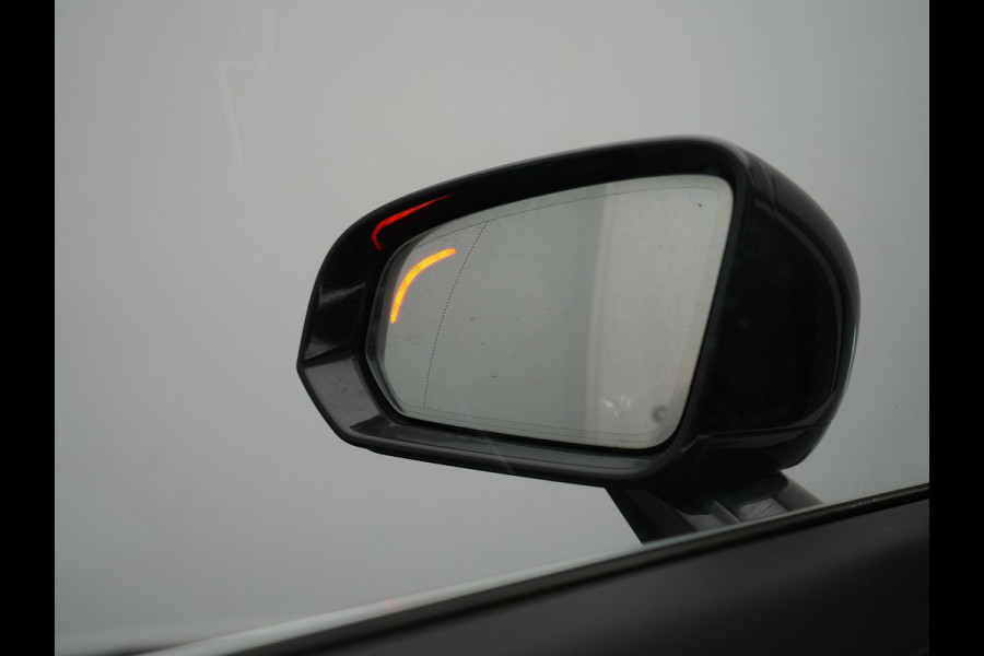 Volvo V90 T8 AWD Inscription Exclusive LONG RANGE PHEV 394pk Dealer O.H. | Panodak | Head Up | Adaptive Cruise | 360 Camera | Bowers & Wilkins | Lederen Sportstoelen Ventilatie & Memory | Keyless | Blis | Stoelen & Stuur Verwarmd | Apple Carplay | Plug In Hybrid