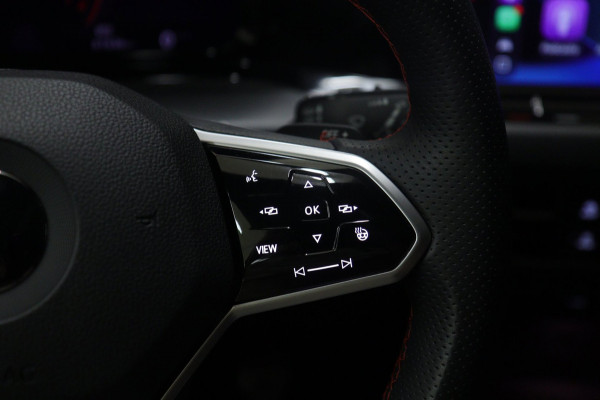 Volkswagen Golf 2.0 TSI GTI CLUBSPORT /PANO/ACC/CAM/CARPLAY/IQ-LIGHT/VOLL