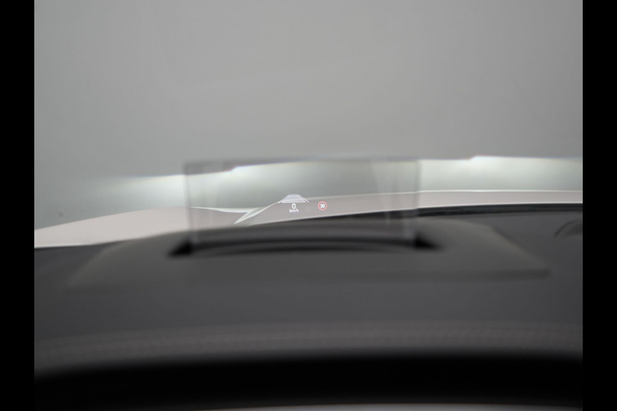 Ford Kuga 2.5 Vignale PHEV 225pk Dealer O.H. | Adaptive Cruise | Head Up | 360 Camera | Bang & Olufsen | Lederen Sportstoelen Memory & Verwarmd | Stuur Verwarmd | Apple Carplay | Keyless | Blis | Navigatie | DAB | Virtual | Plug In Hybrid