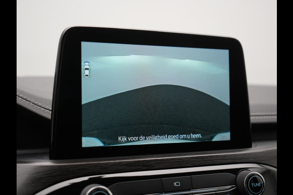 Ford Kuga 2.5 Vignale PHEV 225pk Dealer O.H. | Adaptive Cruise | Head Up | 360 Camera | Bang & Olufsen | Lederen Sportstoelen Memory & Verwarmd | Stuur Verwarmd | Apple Carplay | Keyless | Blis | Navigatie | DAB | Virtual | Plug In Hybrid