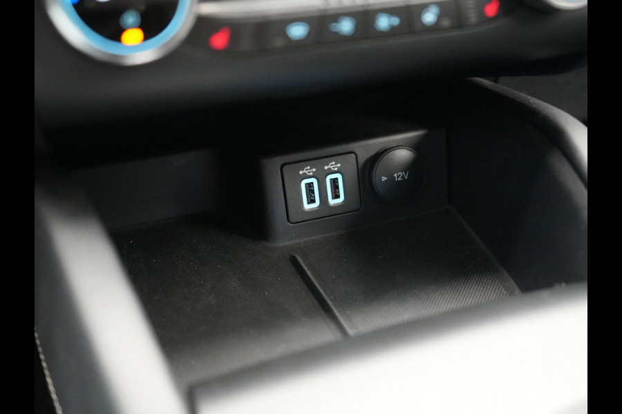 Ford Kuga 2.5 Vignale PHEV 225pk Dealer O.H. | Adaptive Cruise | Head Up | 360 Camera | Bang & Olufsen | Lederen Sportstoelen Memory & Verwarmd | Stuur Verwarmd | Apple Carplay | Keyless | Blis | Navigatie | DAB | Virtual | Plug In Hybrid