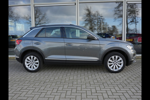 Volkswagen T-Roc 1.5 TSI Sport | Voorstoelen verwarmd | Cruise control adaptief |