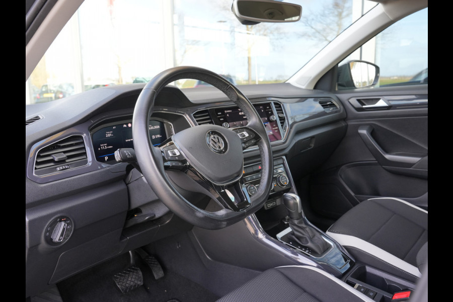 Volkswagen T-Roc 1.5 TSI Sport | Voorstoelen verwarmd | Cruise control adaptief |