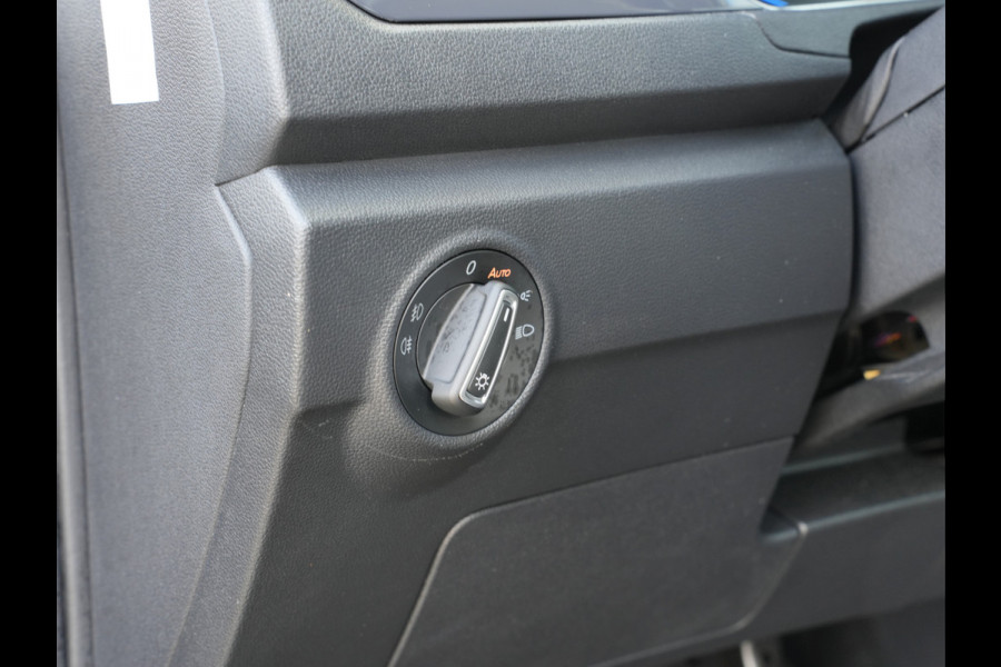 Volkswagen T-Roc 1.5 TSI Sport | Voorstoelen verwarmd | Cruise control adaptief |