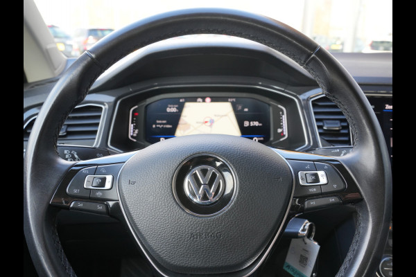 Volkswagen T-Roc 1.5 TSI Sport | Voorstoelen verwarmd | Cruise control adaptief |