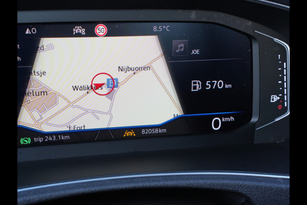 Volkswagen T-Roc 1.5 TSI Sport | Voorstoelen verwarmd | Cruise control adaptief |