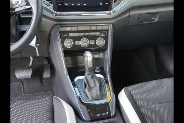 Volkswagen T-Roc 1.5 TSI Sport | Voorstoelen verwarmd | Cruise control adaptief |
