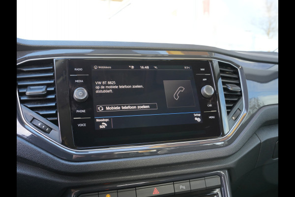 Volkswagen T-Roc 1.5 TSI Sport | Voorstoelen verwarmd | Cruise control adaptief |